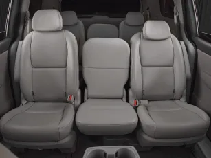 Kia  19