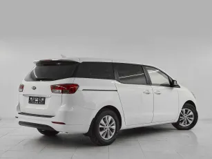Kia  6