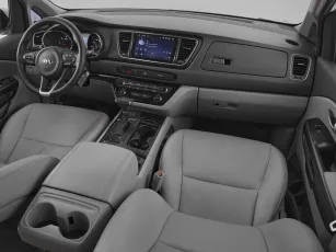 Kia  9
