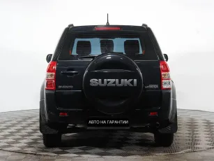 Suzuki  4
