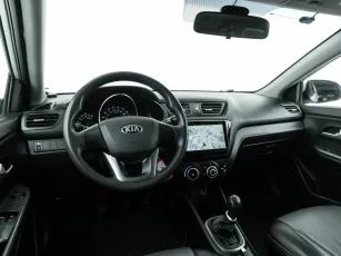 Kia  7