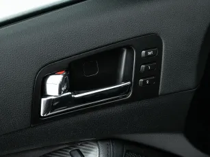 Kia  13