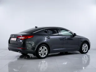 Kia  4