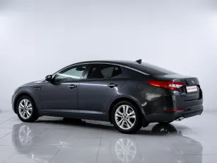 Kia  5