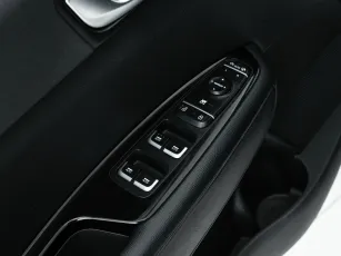 Kia  13