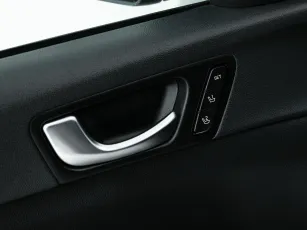 Kia  24