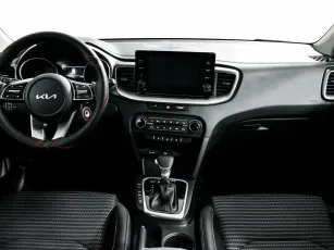 Kia  9