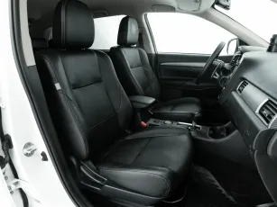 Mitsubishi  12