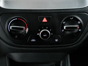 Hyundai  16