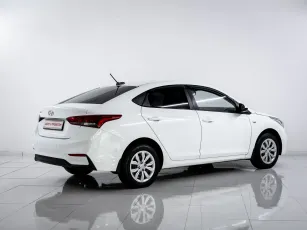 Hyundai  4
