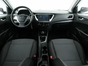 Hyundai  8