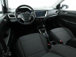Hyundai  9