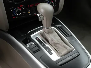 Audi  12