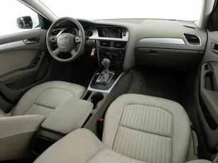 Audi  9