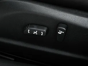 Nissan  20