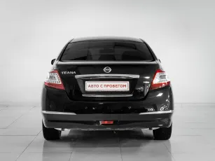 Nissan  6
