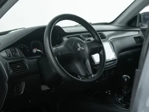 Mitsubishi  13