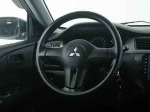 Mitsubishi  15