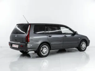 Mitsubishi  4
