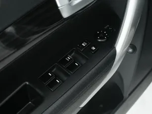 Kia  12