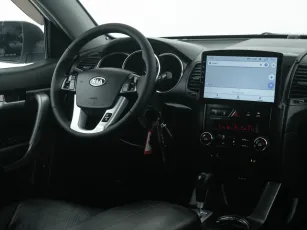 Kia  18