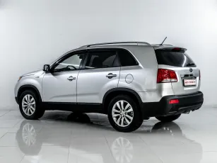 Kia  5