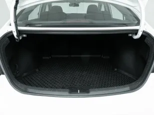 Hyundai  7