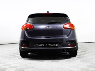 Kia  6