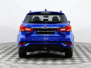 Mitsubishi  4