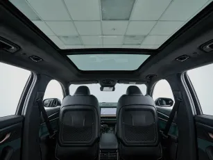 Geely  11