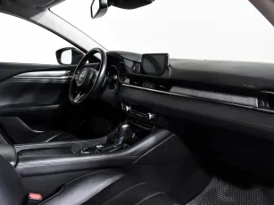 Mazda  10