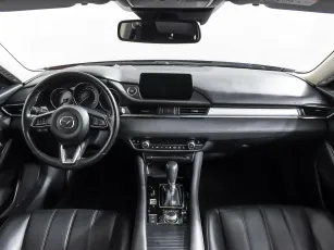 Mazda  12
