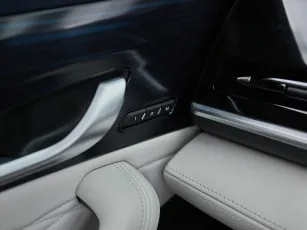 Geely  22