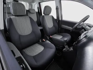 Hyundai  11