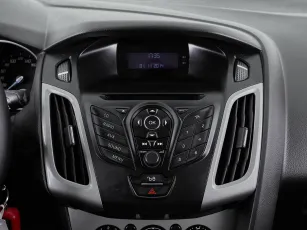Ford  10