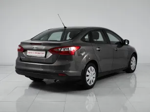 Ford  4