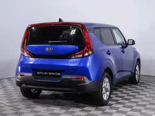 Kia  5