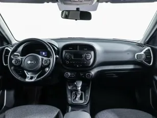 Kia  8