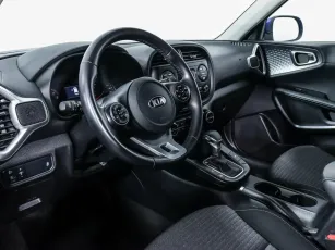 Kia  9