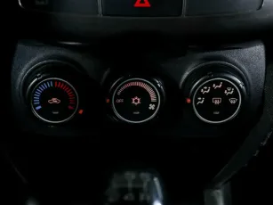 Mitsubishi  12