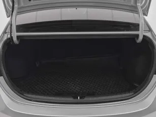 Hyundai  21