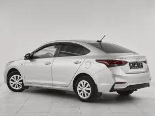 Hyundai  4