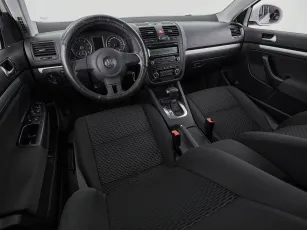 Volkswagen  10
