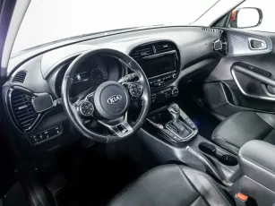 Kia  9