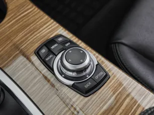 BMW  16