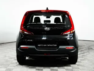 Kia  6