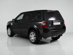 Land Rover  4