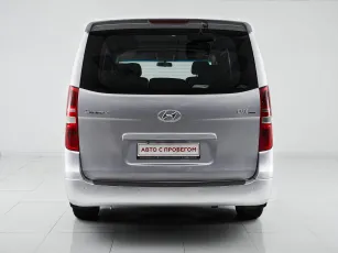 Hyundai  6