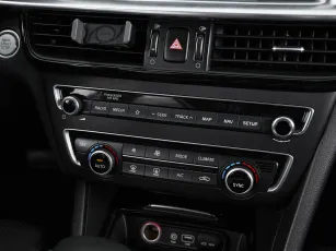 Kia  13