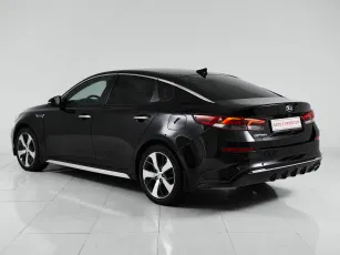Kia  5